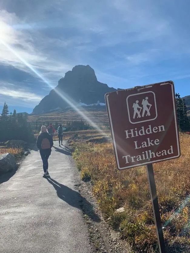 Picture of the Hidden Lake Trailhead sign