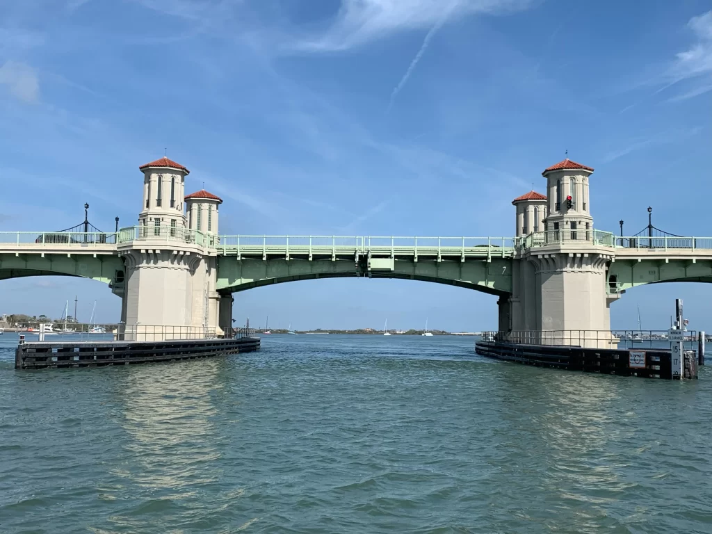Picture of the Bridge of Lions taken from a boat