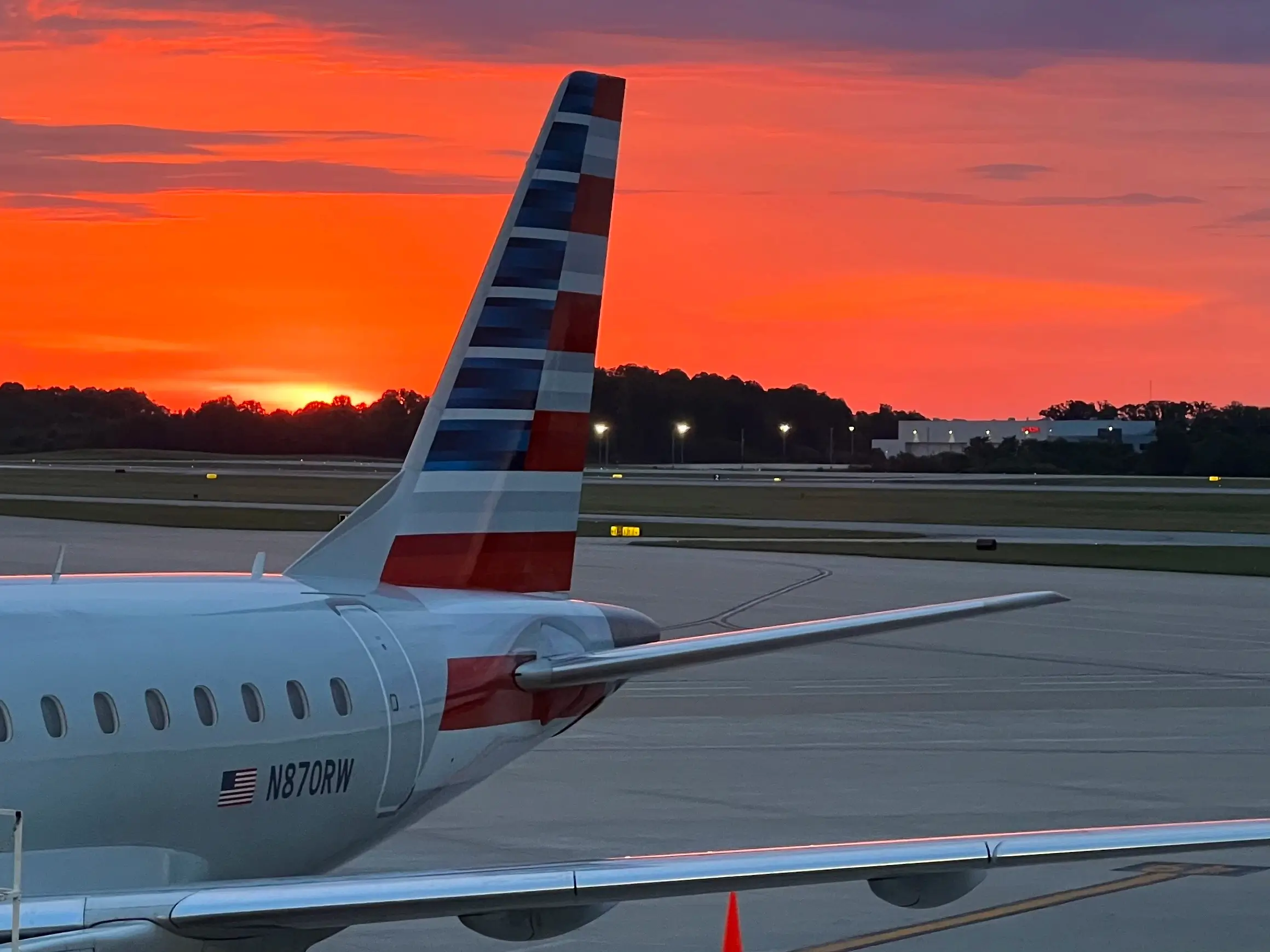 You are currently viewing Save Money on Baggage Fees with American Airlines – Your Complete Guide [2024]